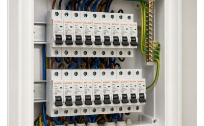 Cuadro eléctrico salta constantemente